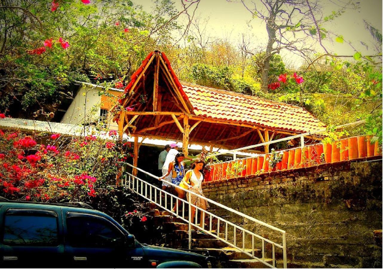 Hostel Tadeo San Juan Del Sur Extérieur photo