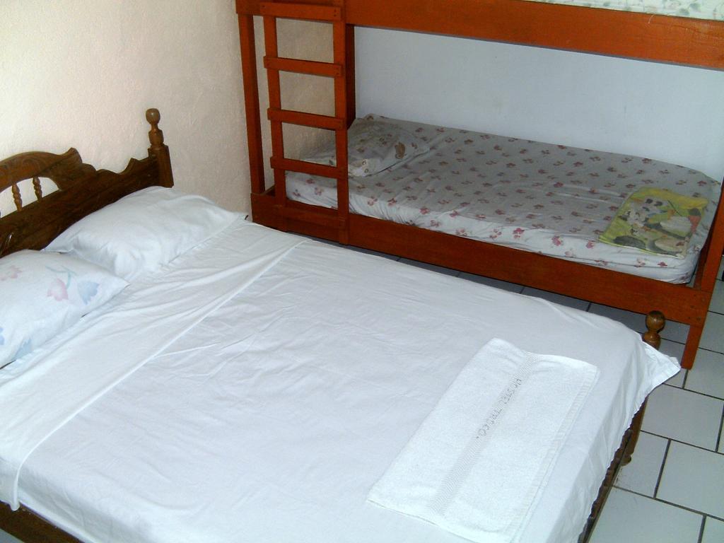 Hostel Tadeo San Juan Del Sur Chambre photo
