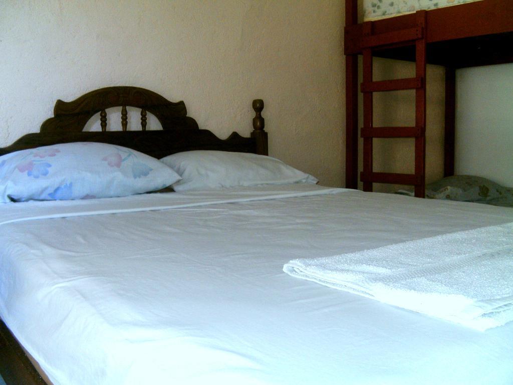 Hostel Tadeo San Juan Del Sur Chambre photo
