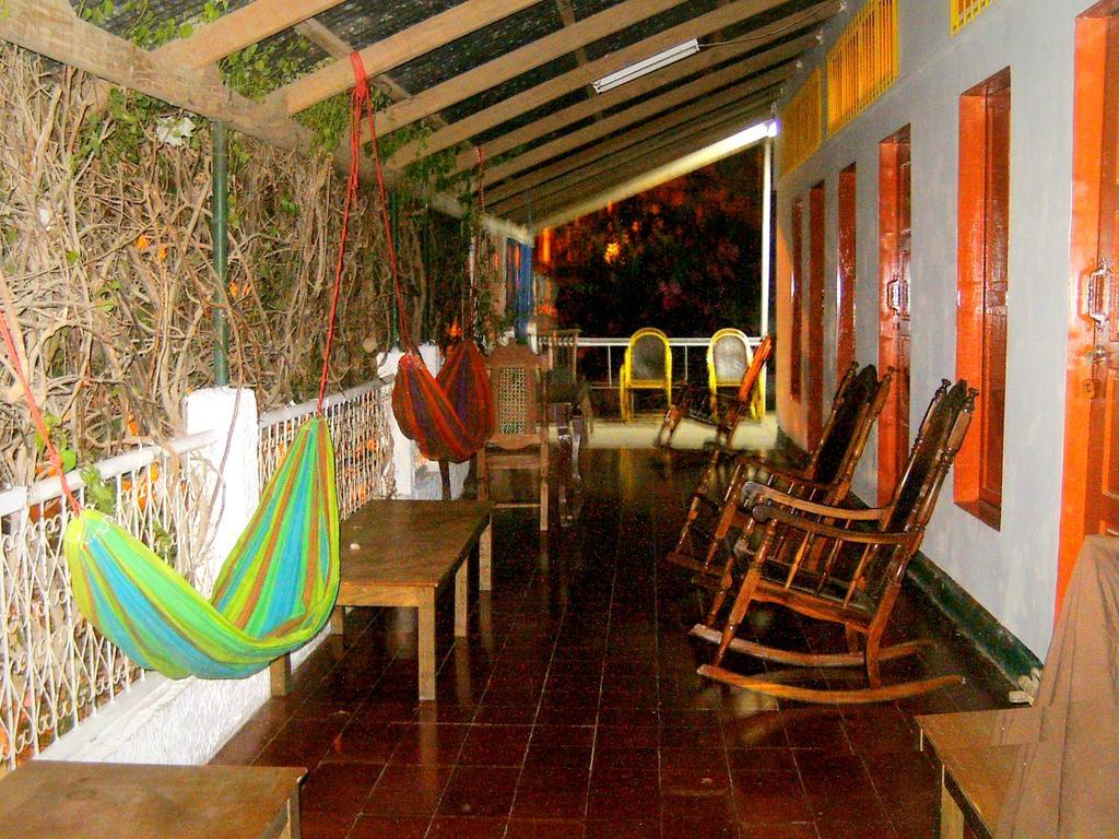 Hostel Tadeo San Juan Del Sur Chambre photo